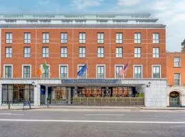The Trinity City Hotel