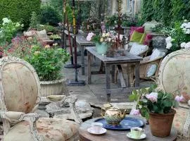 Pytts House Boutique Bed & Breakfast