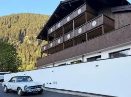 Aparthotel Saladina