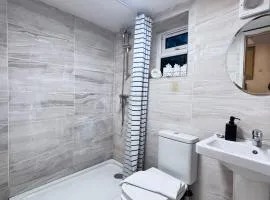Beautiful 2BR Property in High Wycombe MR