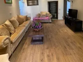شقة مفروشة مع إطلالة مميزة