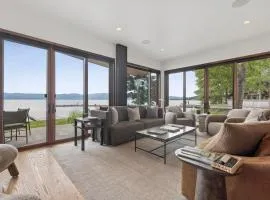 Swan Lake House