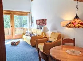 Apartment Pra d'Sura 233 by Interhome