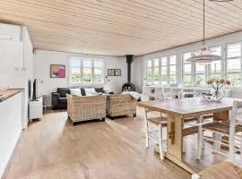 Holiday Home Skrolan - 200m from the sea by Interhome