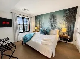 Walk to Waterpark 1 BR Mtn Views Pool Hot Tub 251
