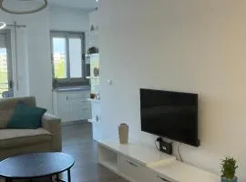 Lake View 3 bedroom Prime Tirana Location