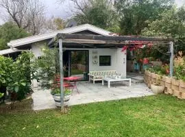 Flamingo Garden Cottage, 2 bedroom in Dalsig!