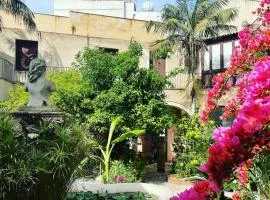 Antica Corte delle Ninfee, Historical Private Villa