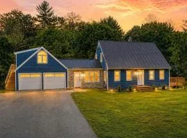 Mountain Escape Fire Pit and Yard Lake Sunapee