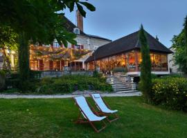 Logis Hostellerie la Chaumière, hôtel à Arsonval