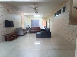 3mandaks Homestay Best in Sandakan