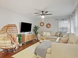 4BR Boho Oasis - Kid Haven, Library, Perf Location, Parking