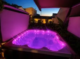 Le Tropical