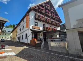 Hotel Raibl e Appartamenti