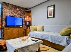 Guesthouse overlooking the Aegean Sea and Mount Olympus!