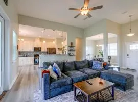 Near Tyndall AFB & the Beach! Panama City Retreat