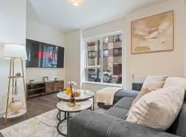 Harrow 3 Bed Duplex, Pool Table 4 stops to Wembley