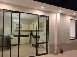 Casa acogedora con parrillero y patio