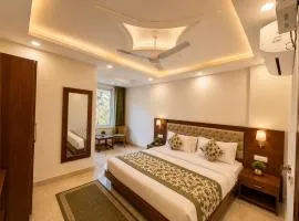 Sitara Premium Dhakad Gold, Near Lakshman Jhula, Tapovan