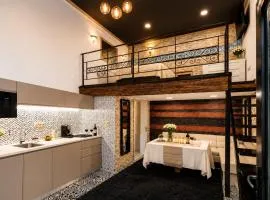 Luxury Gallery Loft Gozsdu Court Budapest