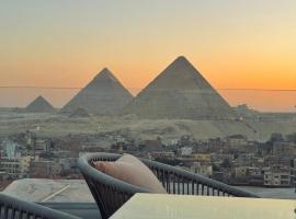 Pyramids hotel& FREE Pickup Suttle: Kahire'de bir otel