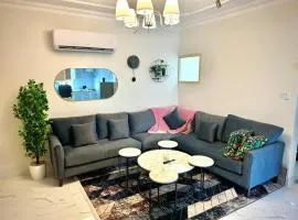 Three Rooms Family Apartment in Heart of Olaya