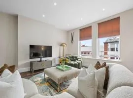 Town center 2 bedroom modern luxury apartment
