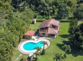 Villarosecaecolodgelosmogotes Poolfamily