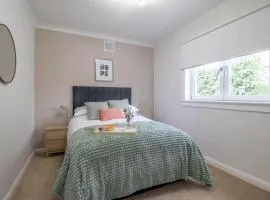Leven Loft - 2 Bed Flat in Coatbridge