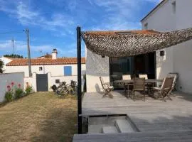 Maison conviviale proche plage - 7 pers. - FR-1-823-166