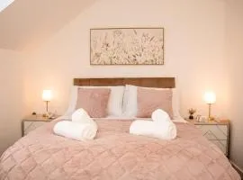 Willoughby Cottage - Rustic Retreat in Crieff