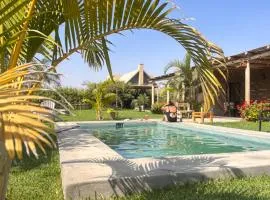 Casa de Campo con Piscina Privada y Zona de Parrilla