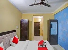 Hotel O by OYO Crossing Hotel Ghaziabad Railway Station