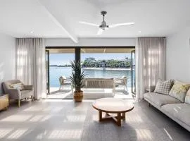 Bellavista 3 Riverfront with Beach