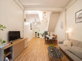 Siam Place - Spacious Family House in Bangkok