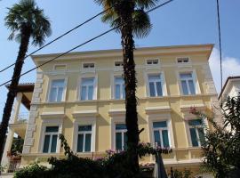 Rooms Alida, hotel em Opatija