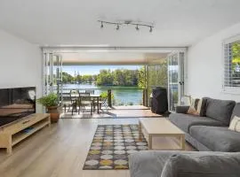 Noosa Haven Apt 6 Riverside Retreat