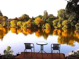 Whanganui Haven by the River