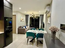 The C House - Cozy & Peaceful Designer