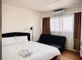 The Cozy Room