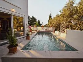 Villa Sea View Gem Steps to Zia Square Hot Tub