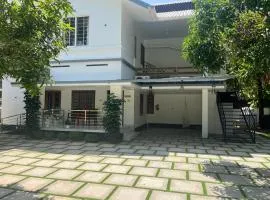 Bright Nest Service Villa Munroe