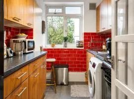 Room with kitchen in Central London