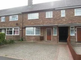 Raveloe Drive