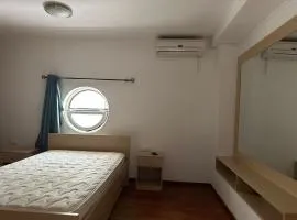 Gelly apts