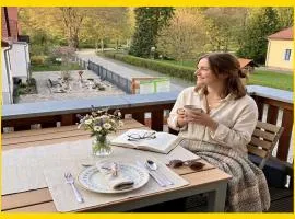 Ferienwohnung Auszeit am Kurpark Bad Berka # Balkon # ruhige Lage # gratis Parkplatz & WLAN # Weimarer Land # nahe Weimar & Erfurt