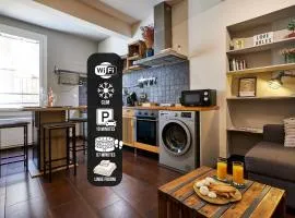 Très beau Duplex "Succès"- Coeur d'Arles- Clim-Linge fourni