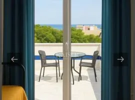 Marina I Endless Blue Apartment