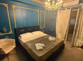XVI Secolo House