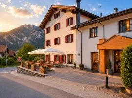 Alpine Serviced Apartment with Mountain Views